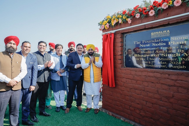 Honble-Punjab-CM-at-the-new-plant-foudation-stone-ceremony